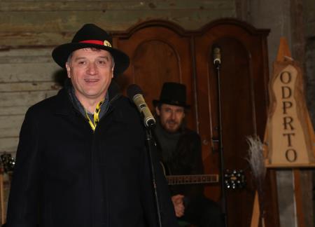 PUSTNA RAZSTAVA GALERIJA KRPAN 17 FOTO LJUBO VUKELIČ